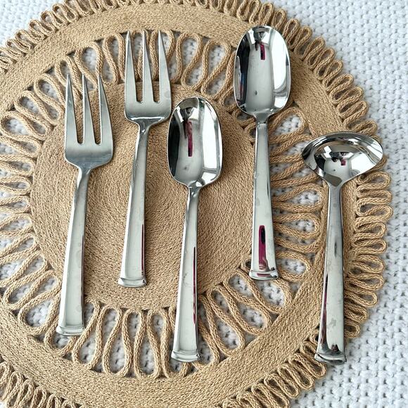 Reed & Barton Arlington Newton 18/10 Stainless Serving Spoons Meat Forks Set 5 - Picture 2 of 6